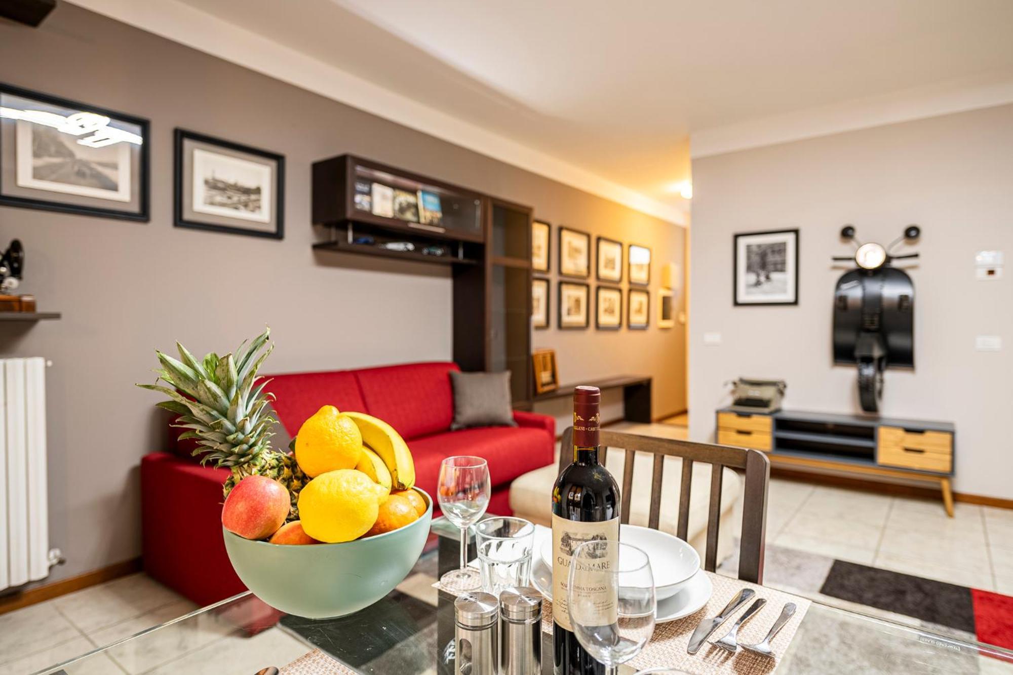 "Once Upon A Time" Cherubini Palace Thematic Apartments Free Parking Firenze Kültér fotó